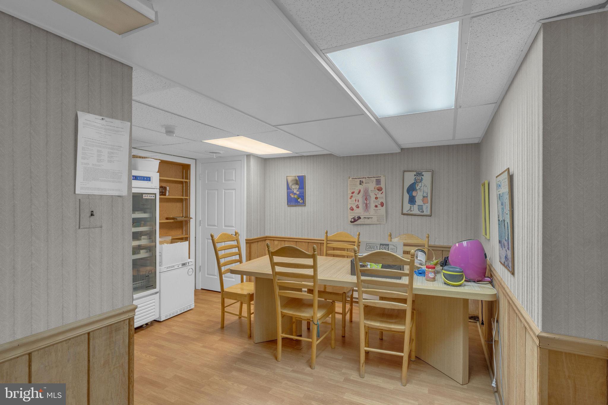 95 ALMSHOUSE ROAD 202