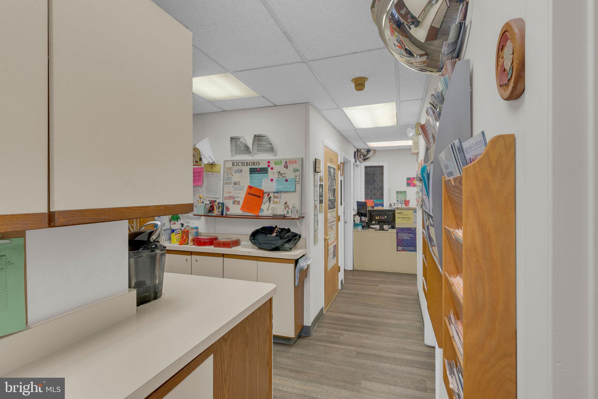 95 ALMSHOUSE ROAD 202