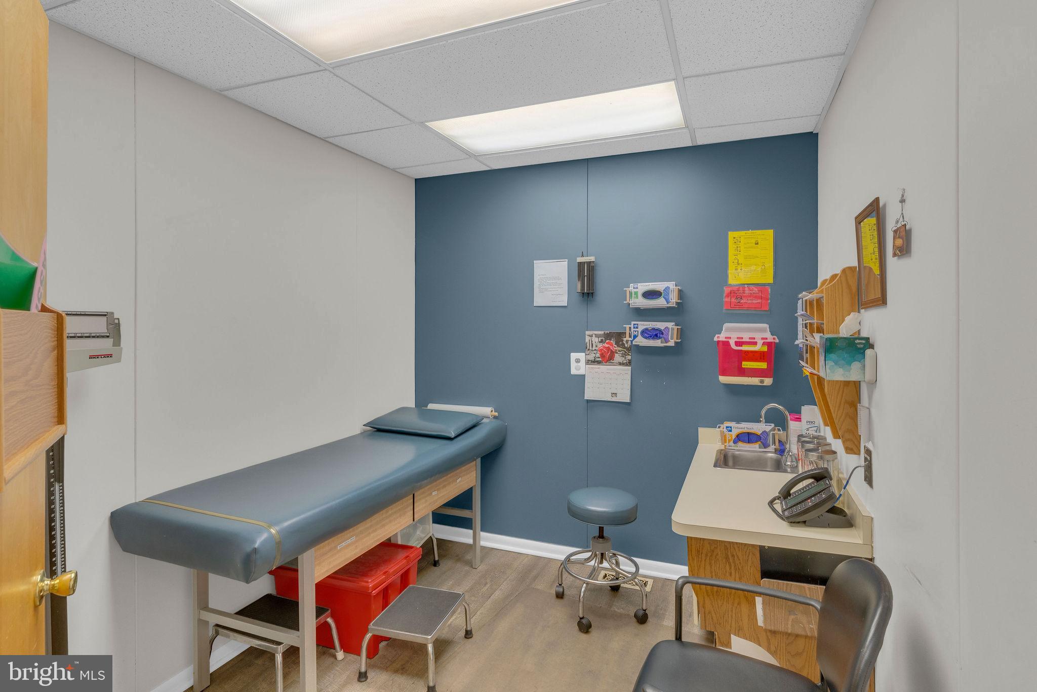 95 ALMSHOUSE ROAD 202