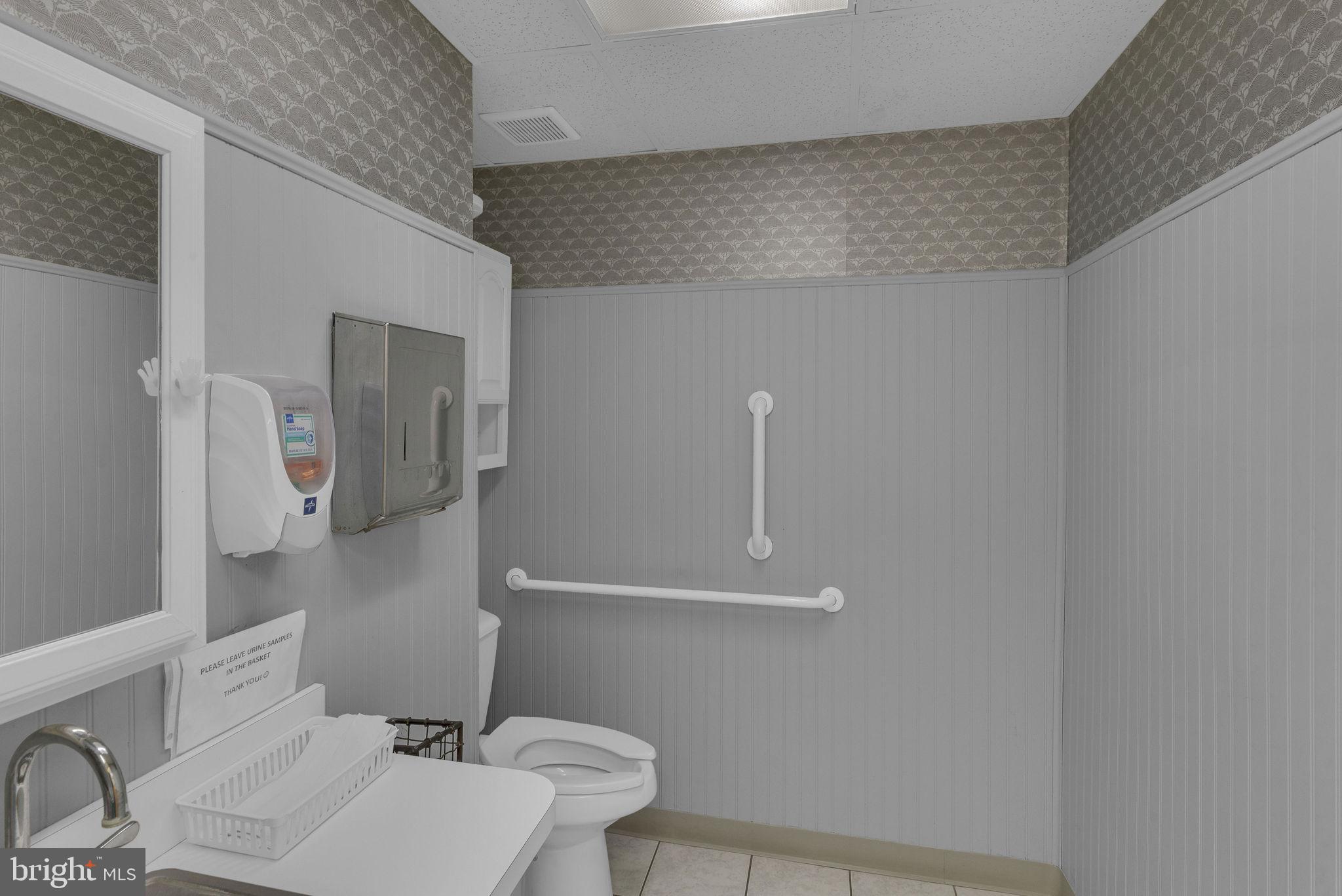 95 ALMSHOUSE ROAD 202