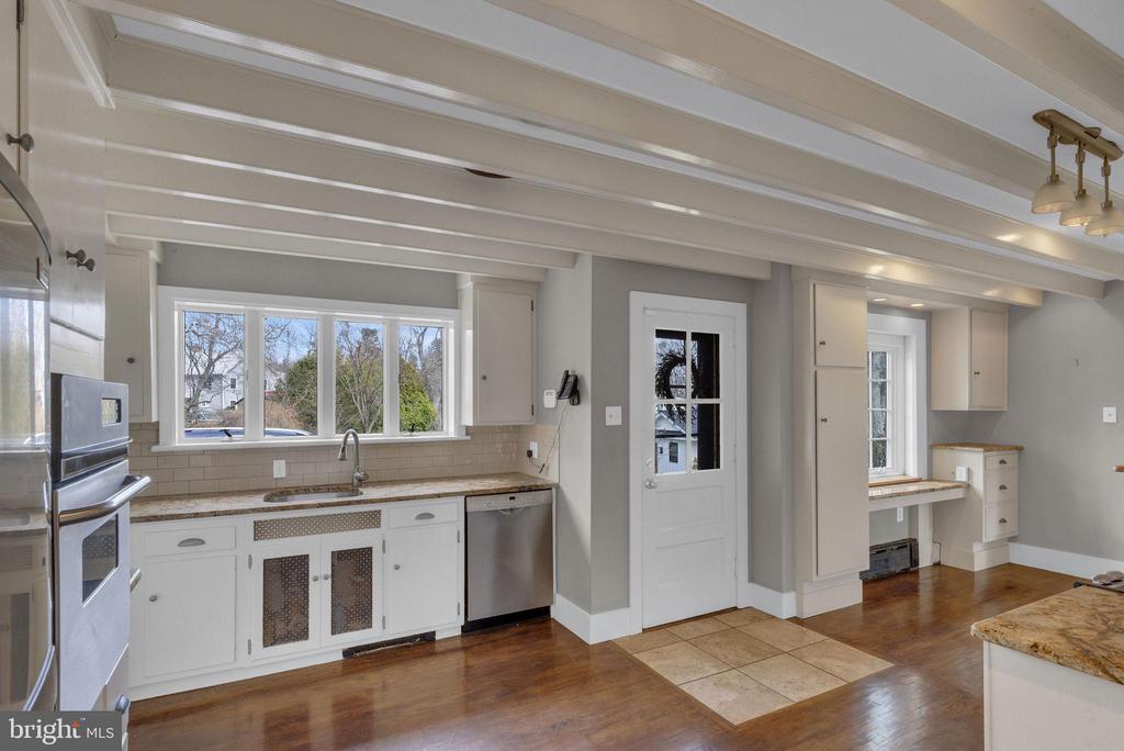 24 GOLF VIEW ROAD