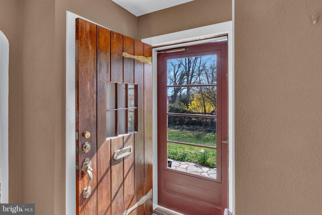 24 GOLF VIEW ROAD