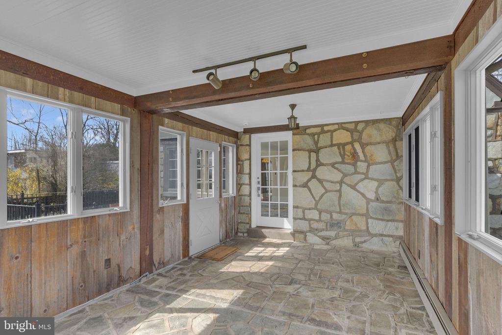 24 GOLF VIEW ROAD
