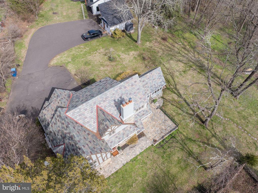 24 GOLF VIEW ROAD