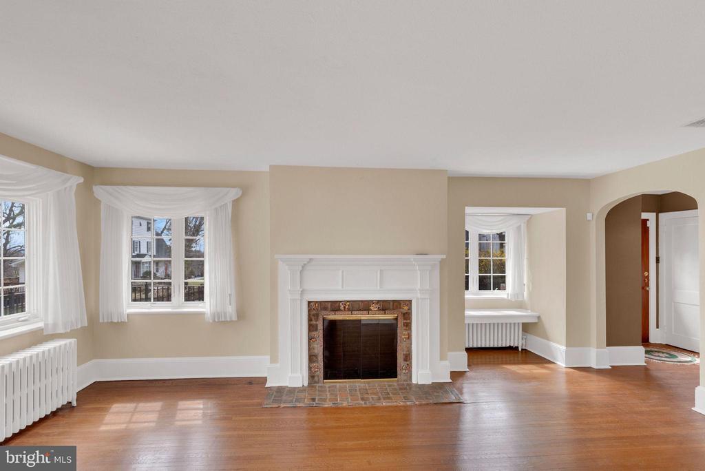 24 GOLF VIEW ROAD