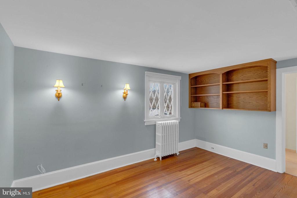 24 GOLF VIEW ROAD