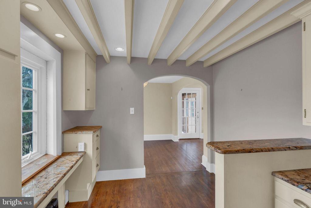 24 GOLF VIEW ROAD