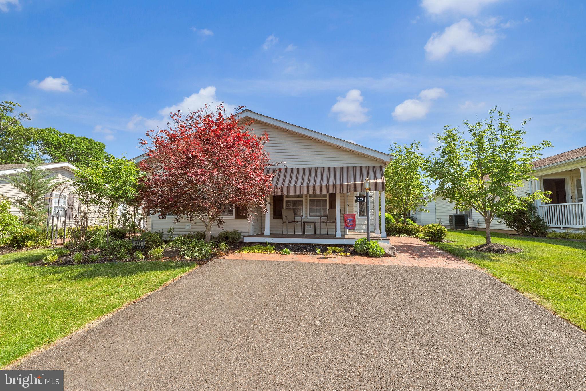 222 THRUSH CIRCLE