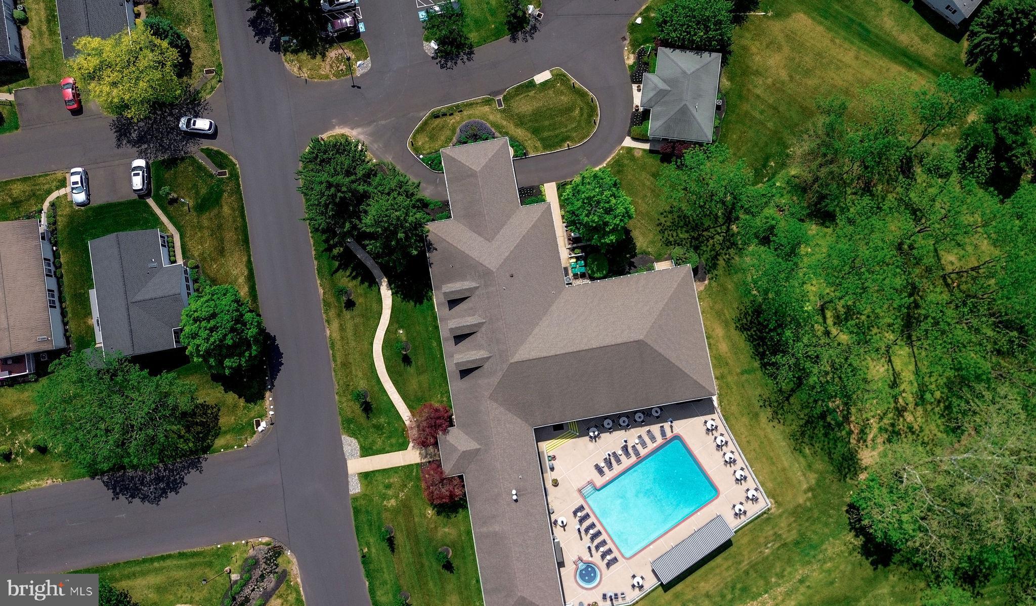 222 THRUSH CIRCLE