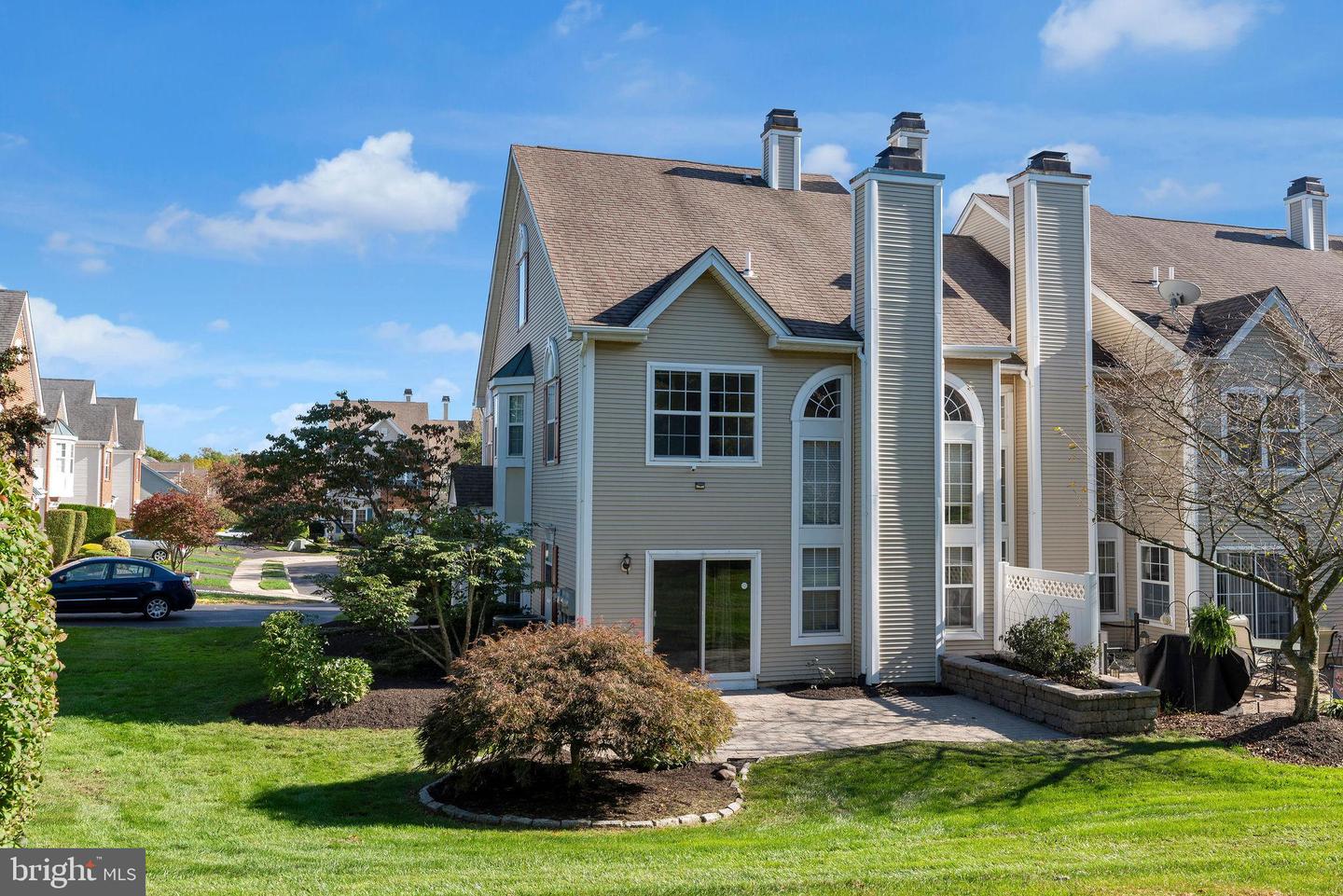 300 Delmar Ct