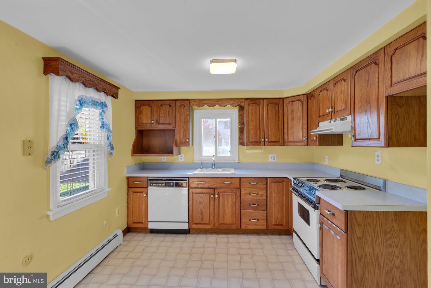 147 Fair Oaks Ave