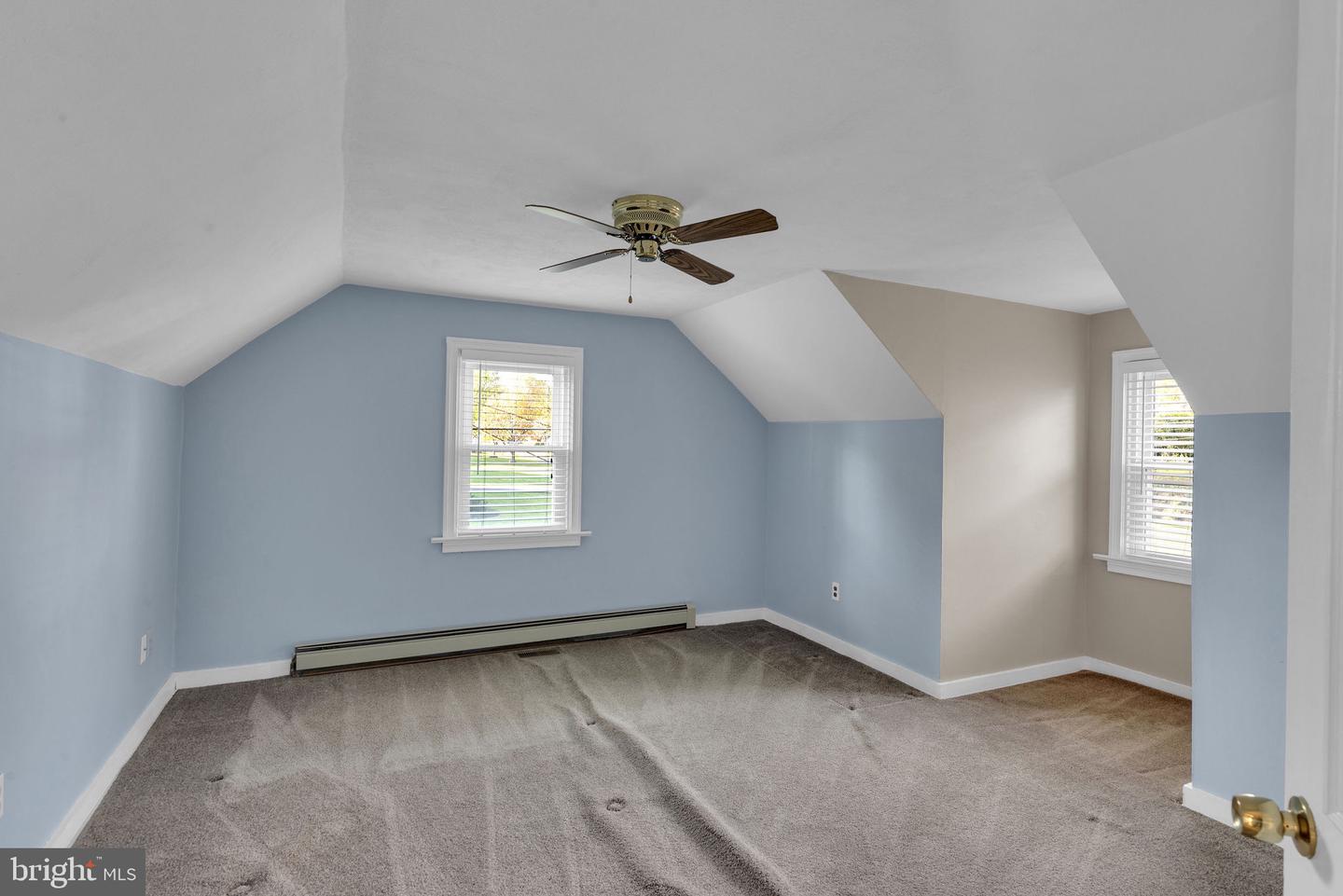 147 Fair Oaks Ave