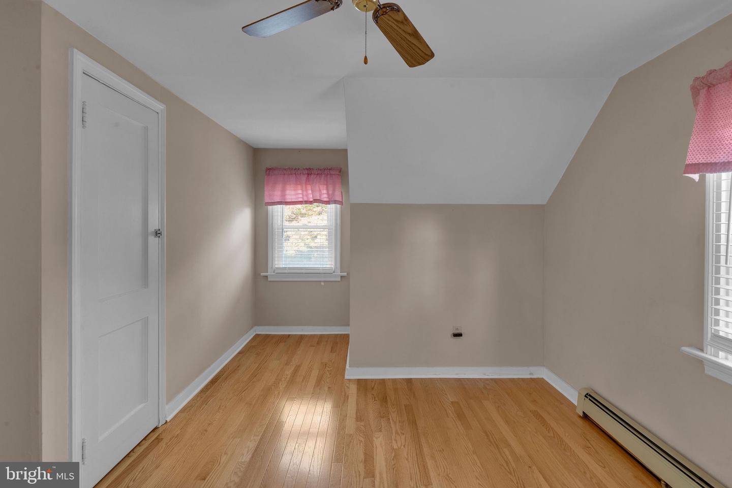 147 Fair Oaks Ave