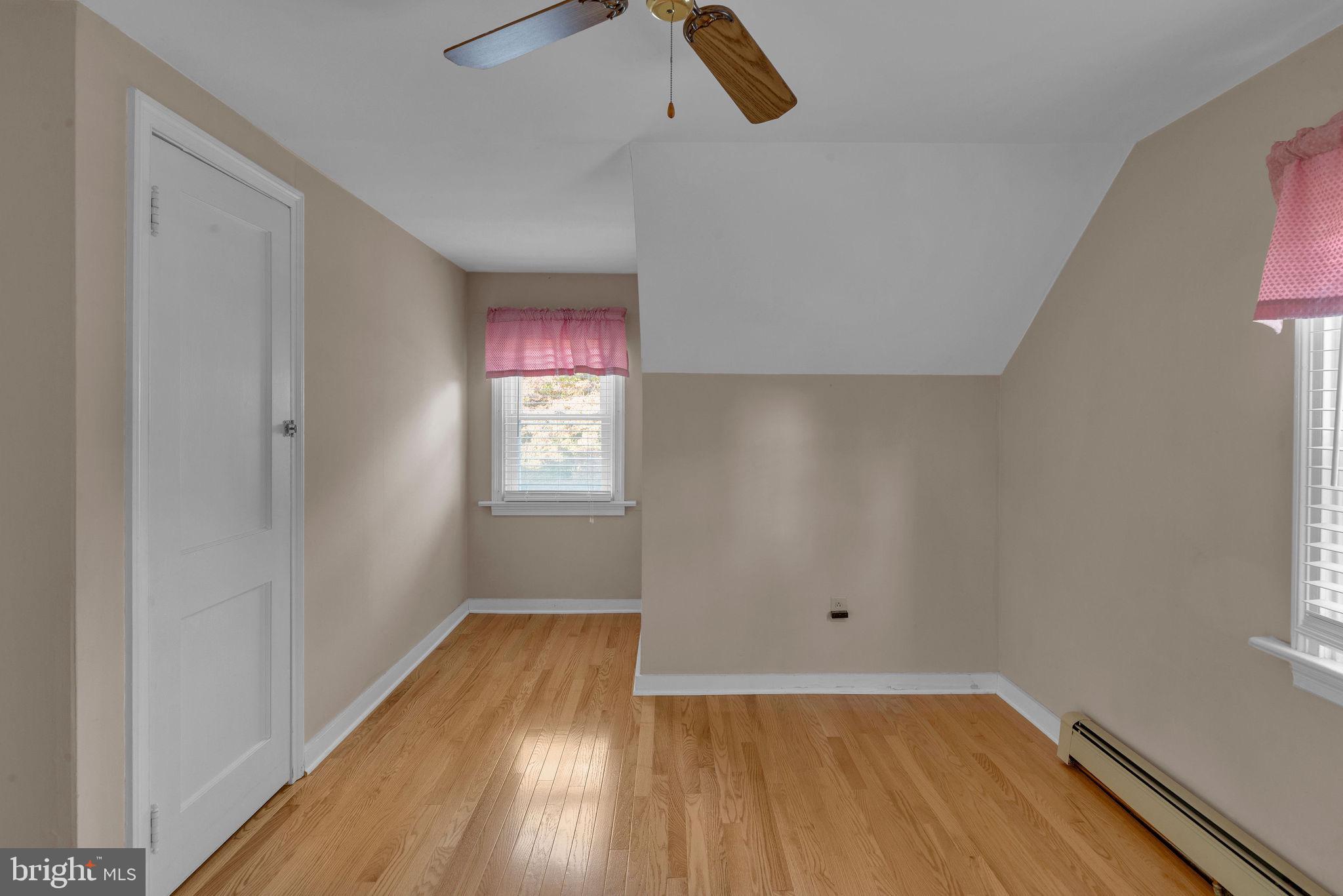 147 Fair Oaks Ave