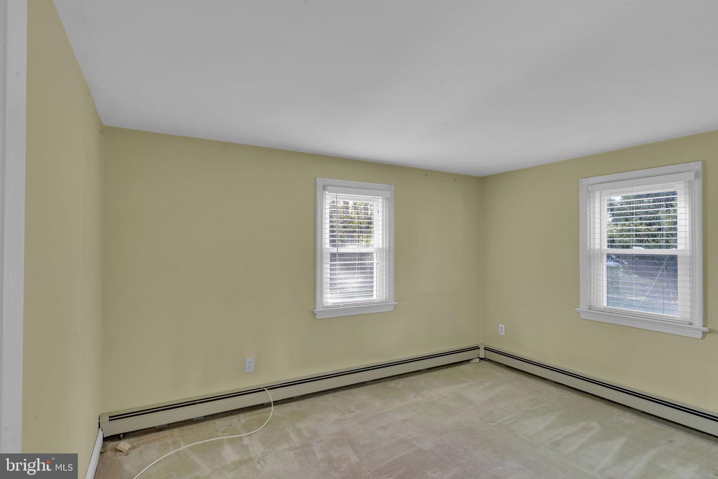 147 Fair Oaks Ave