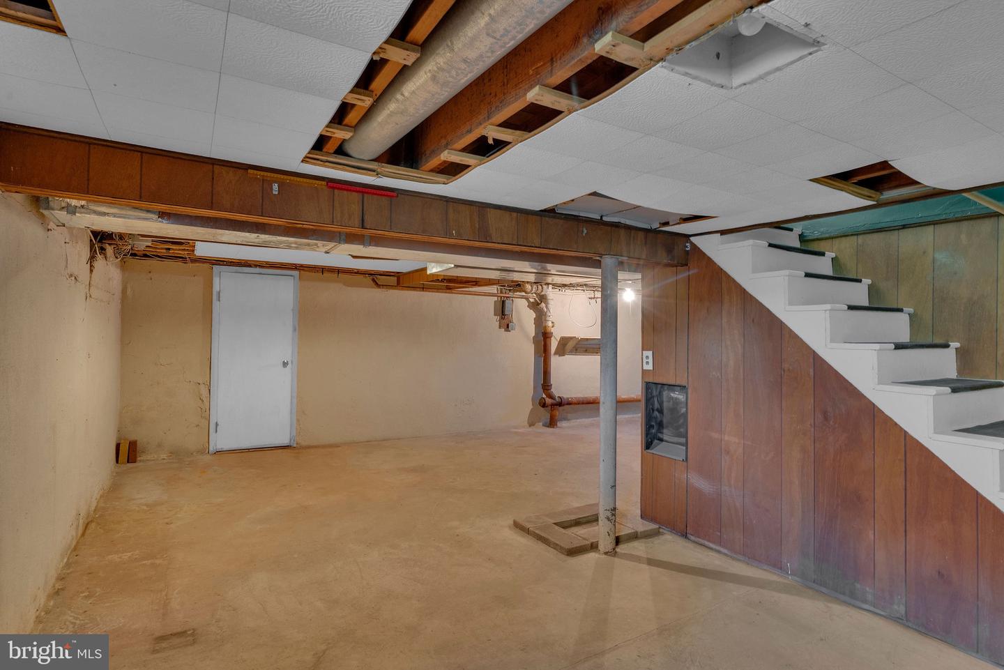 147 Fair Oaks Ave