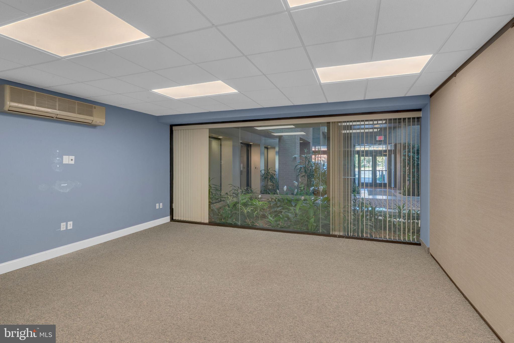 794 PENLLYN BLUE BELL PIKE SUITE 120