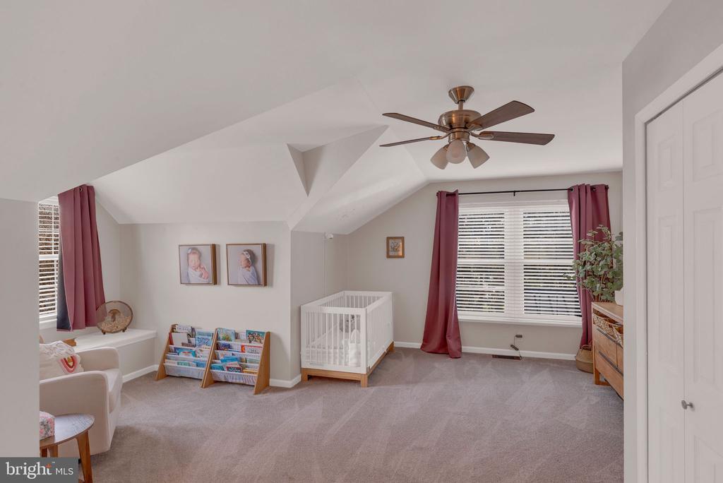 110 MALLARD DRIVE W