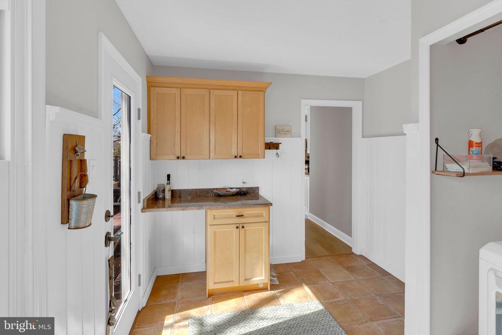 110 MALLARD DRIVE W
