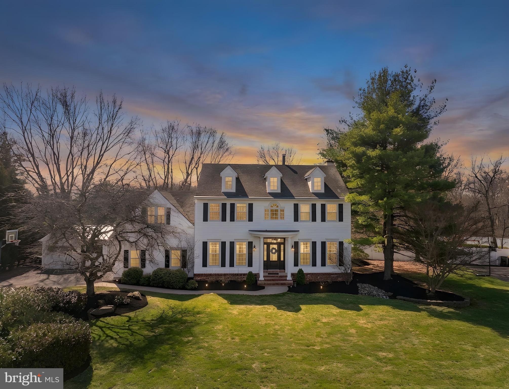 110 MALLARD DRIVE W