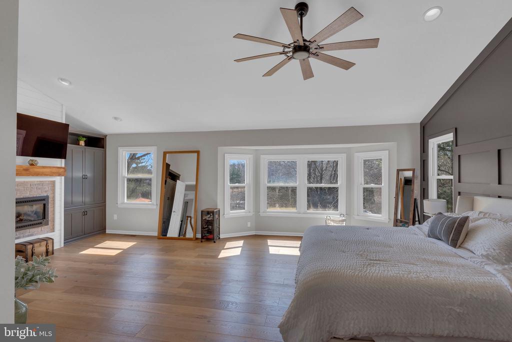 110 MALLARD DRIVE W
