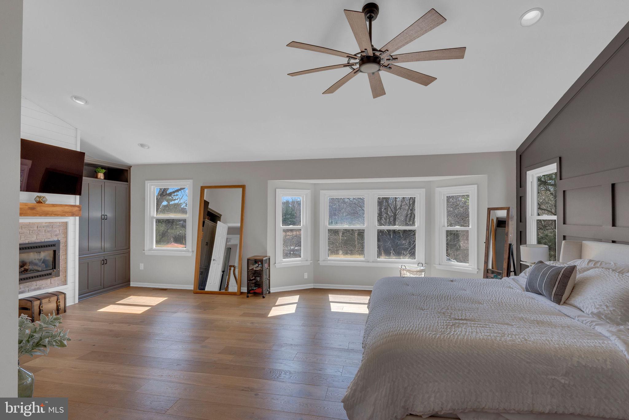 110 MALLARD DRIVE W