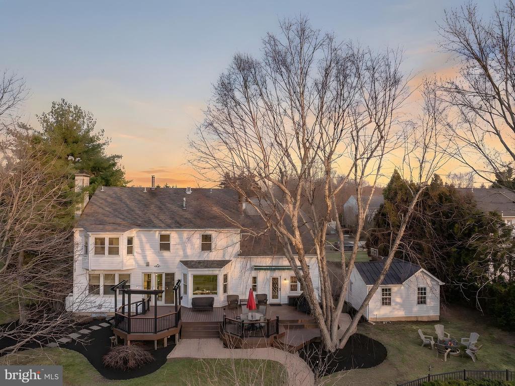 110 MALLARD DRIVE W