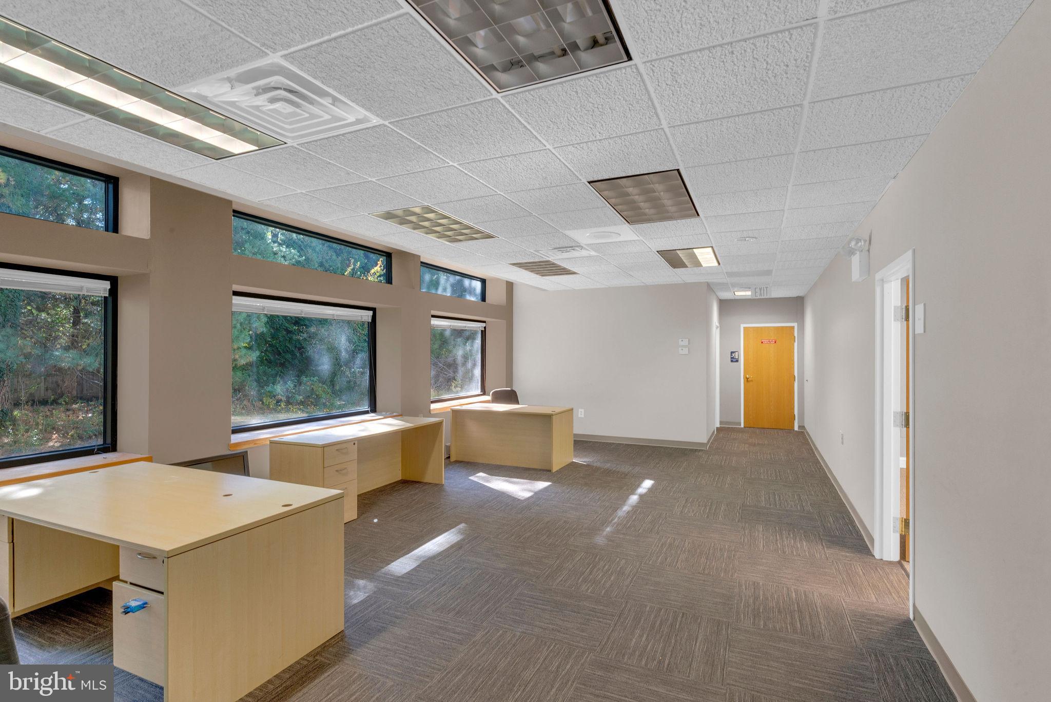 794 PENLLYN BLUE BELL PIKE SUITE 120