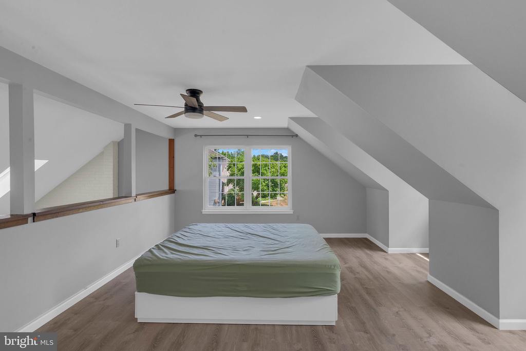 139 MALLARD DRIVE W