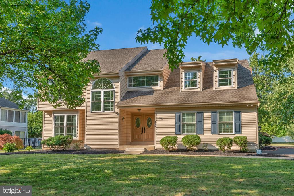 139 MALLARD DRIVE W
