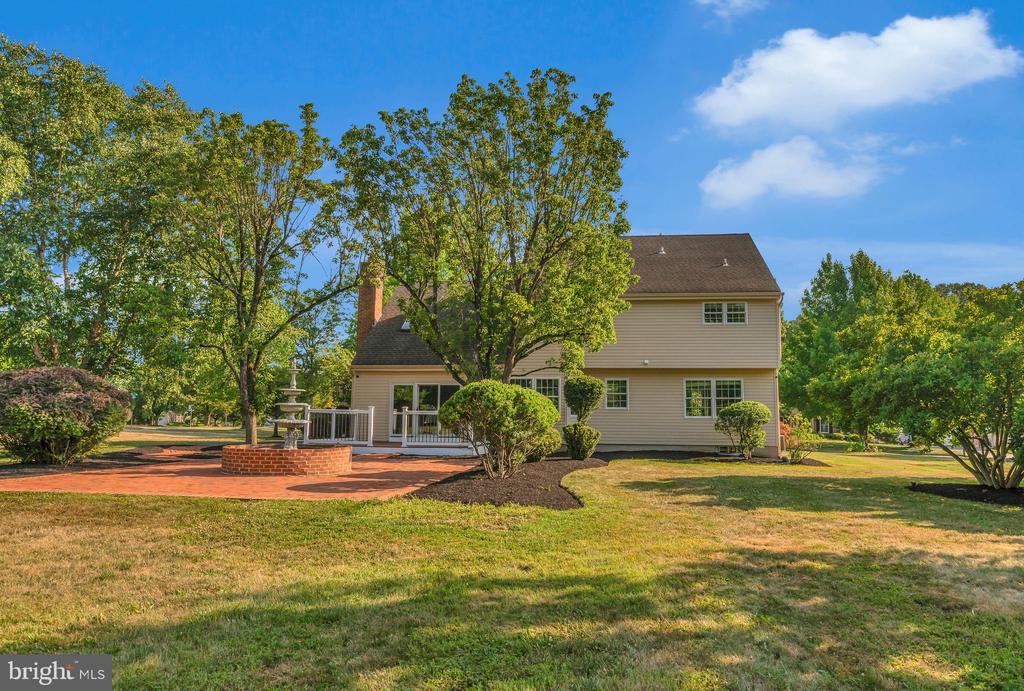 139 MALLARD DRIVE W