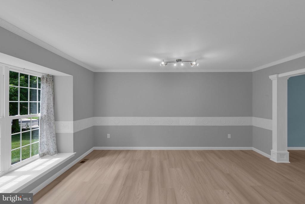 139 MALLARD DRIVE W