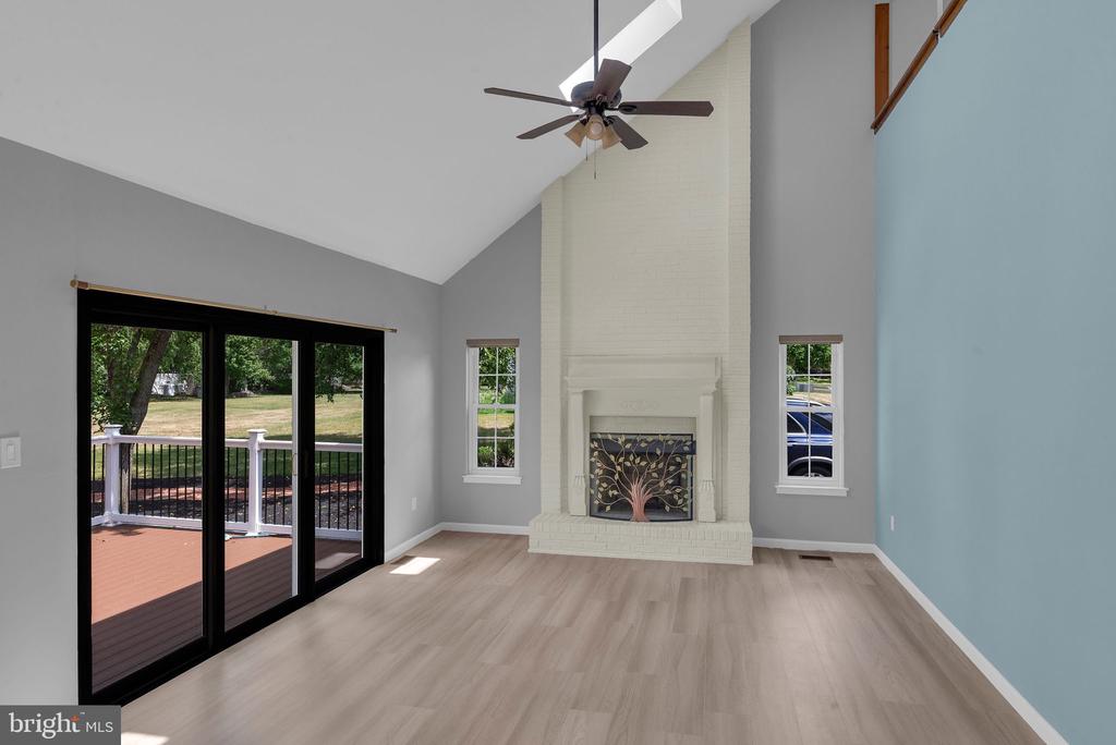 139 MALLARD DRIVE W