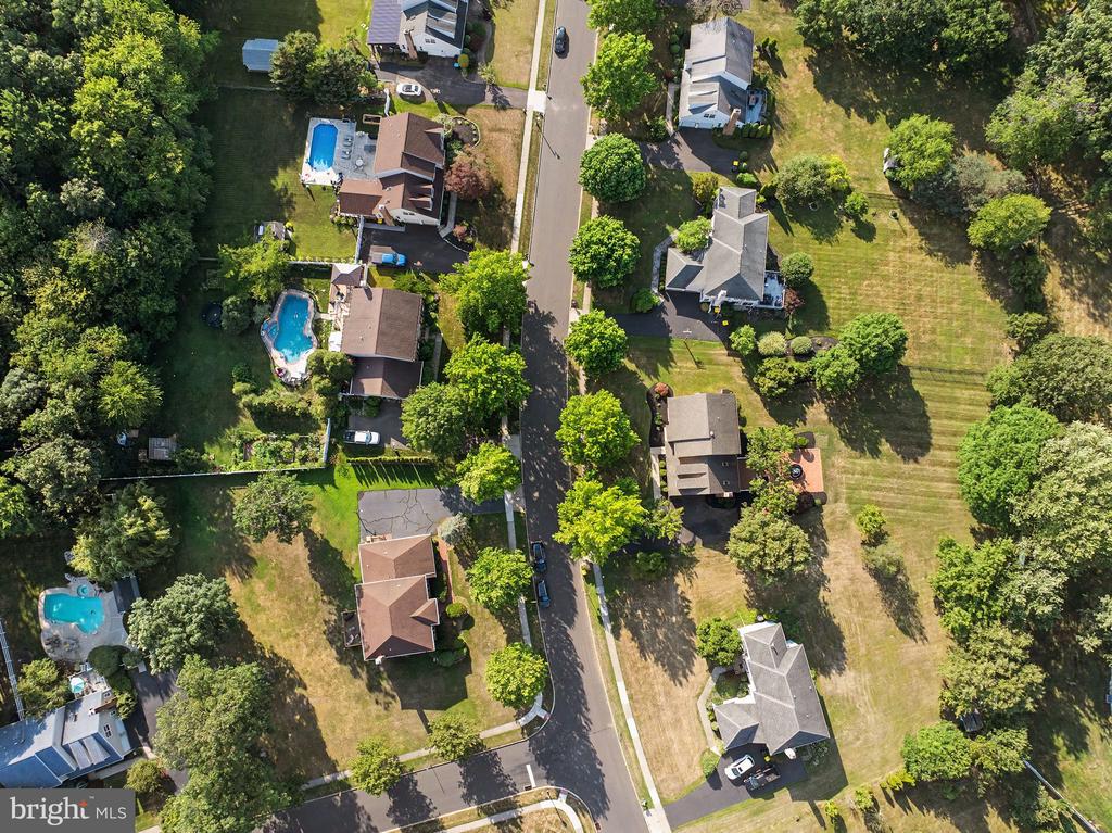 139 MALLARD DRIVE W