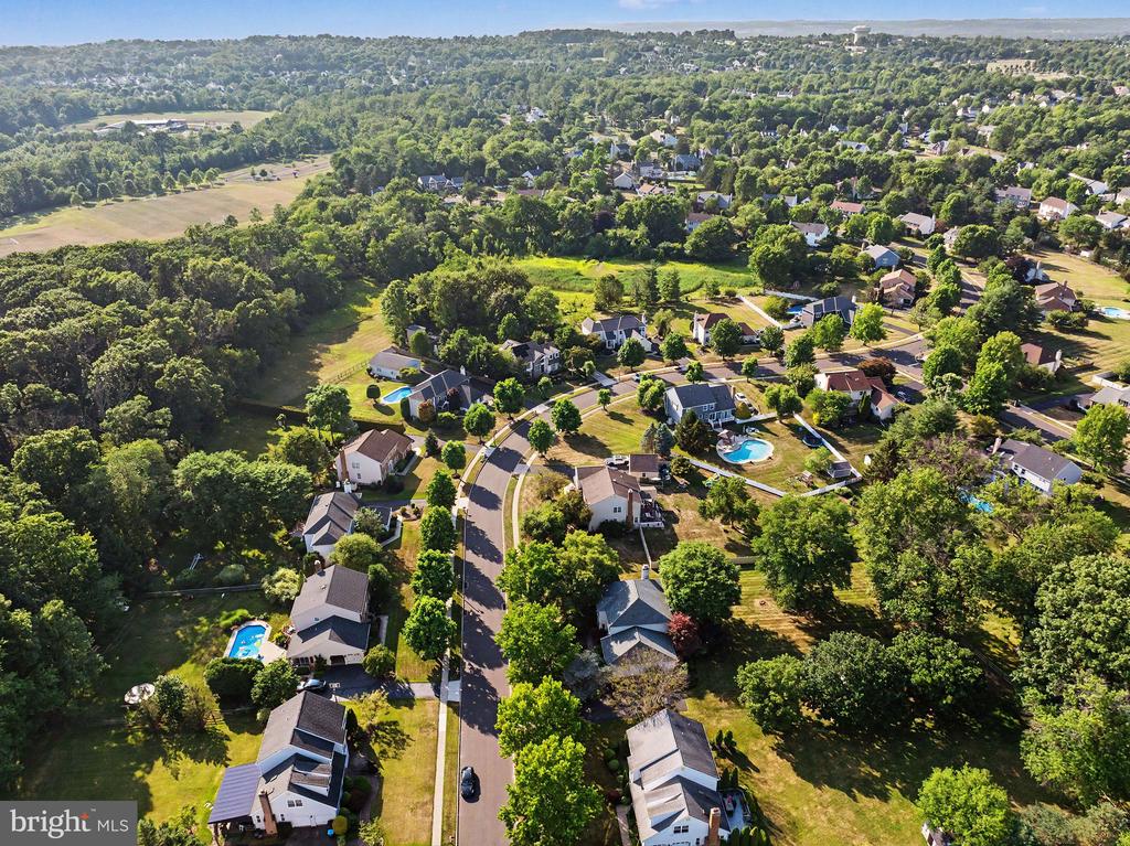 139 MALLARD DRIVE W