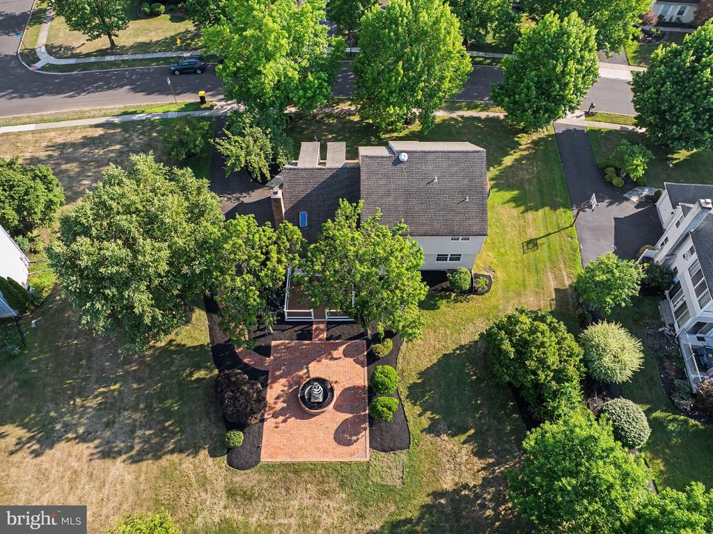 139 MALLARD DRIVE W