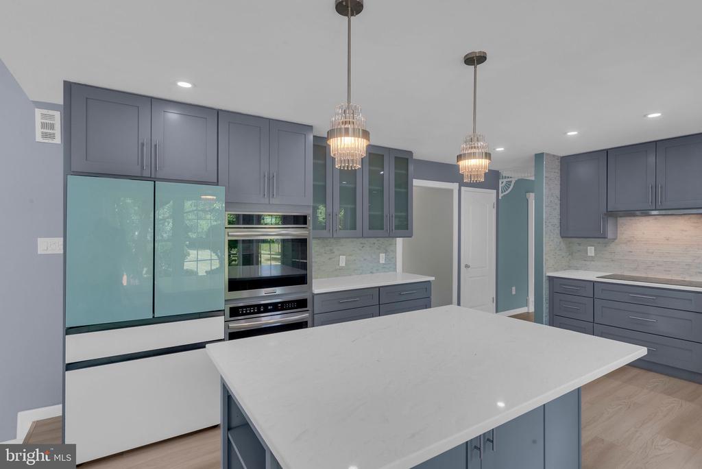 139 MALLARD DRIVE W