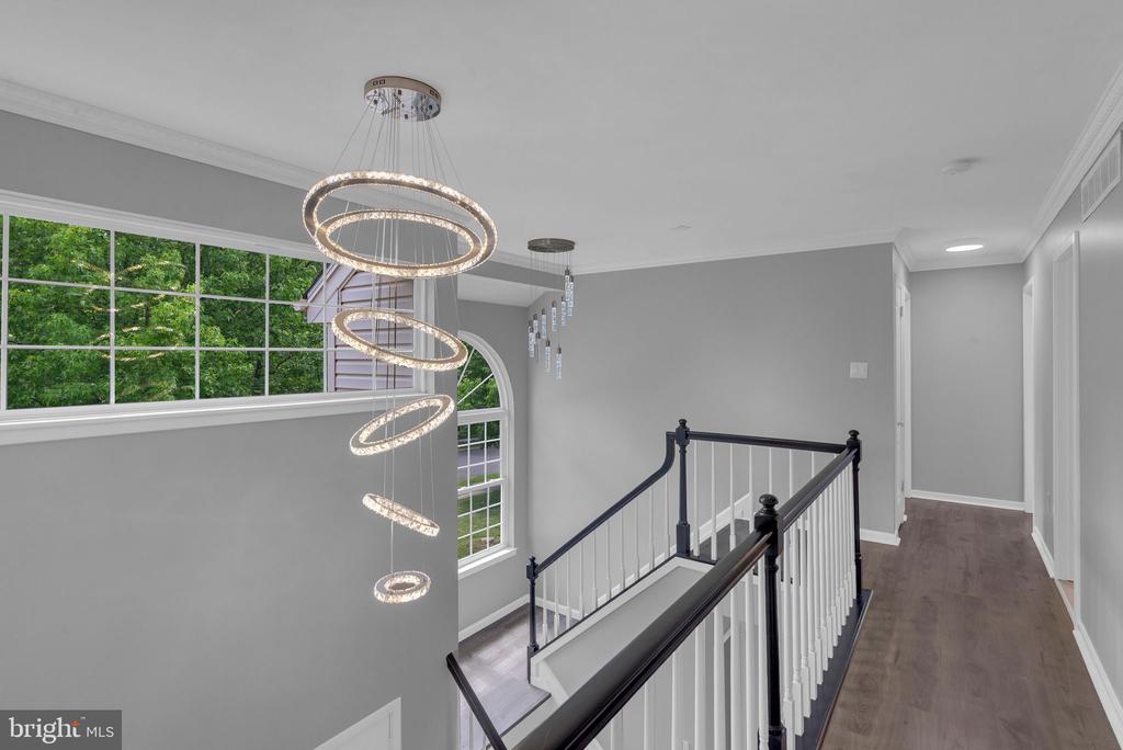 139 MALLARD DRIVE W