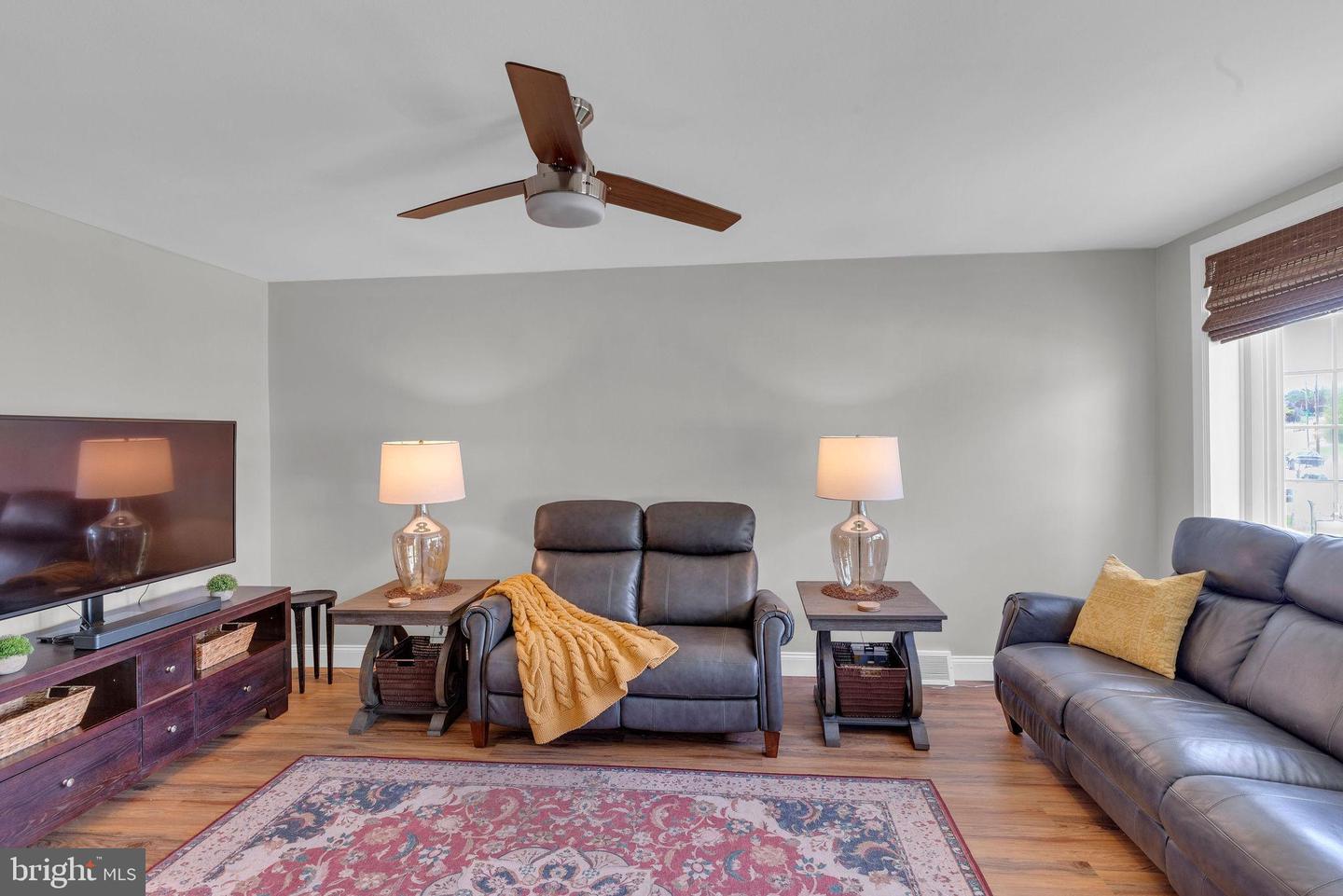3248 Fordham Rd