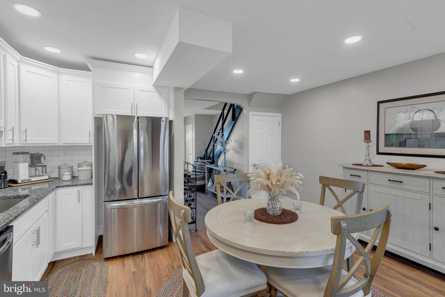 3248 Fordham Rd
