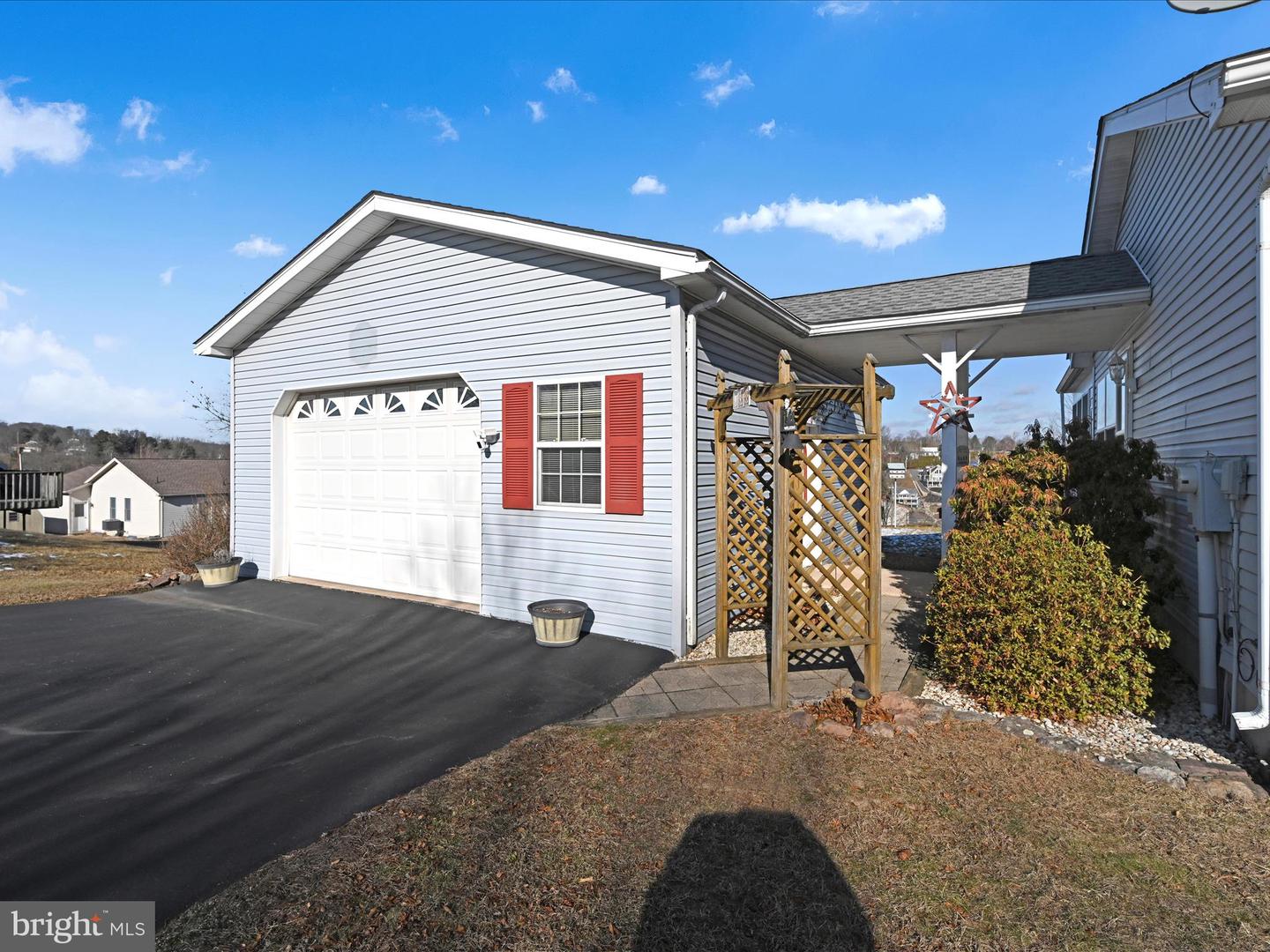 738 Cheyenne Cove
