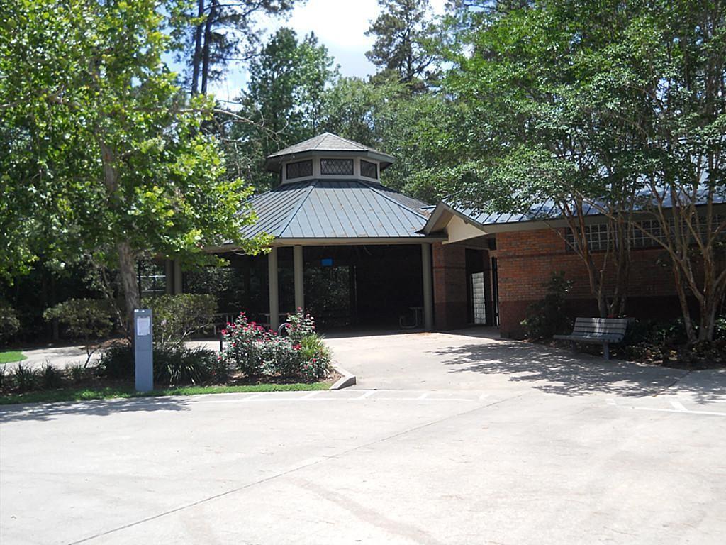 26 Prairie Oak Drive