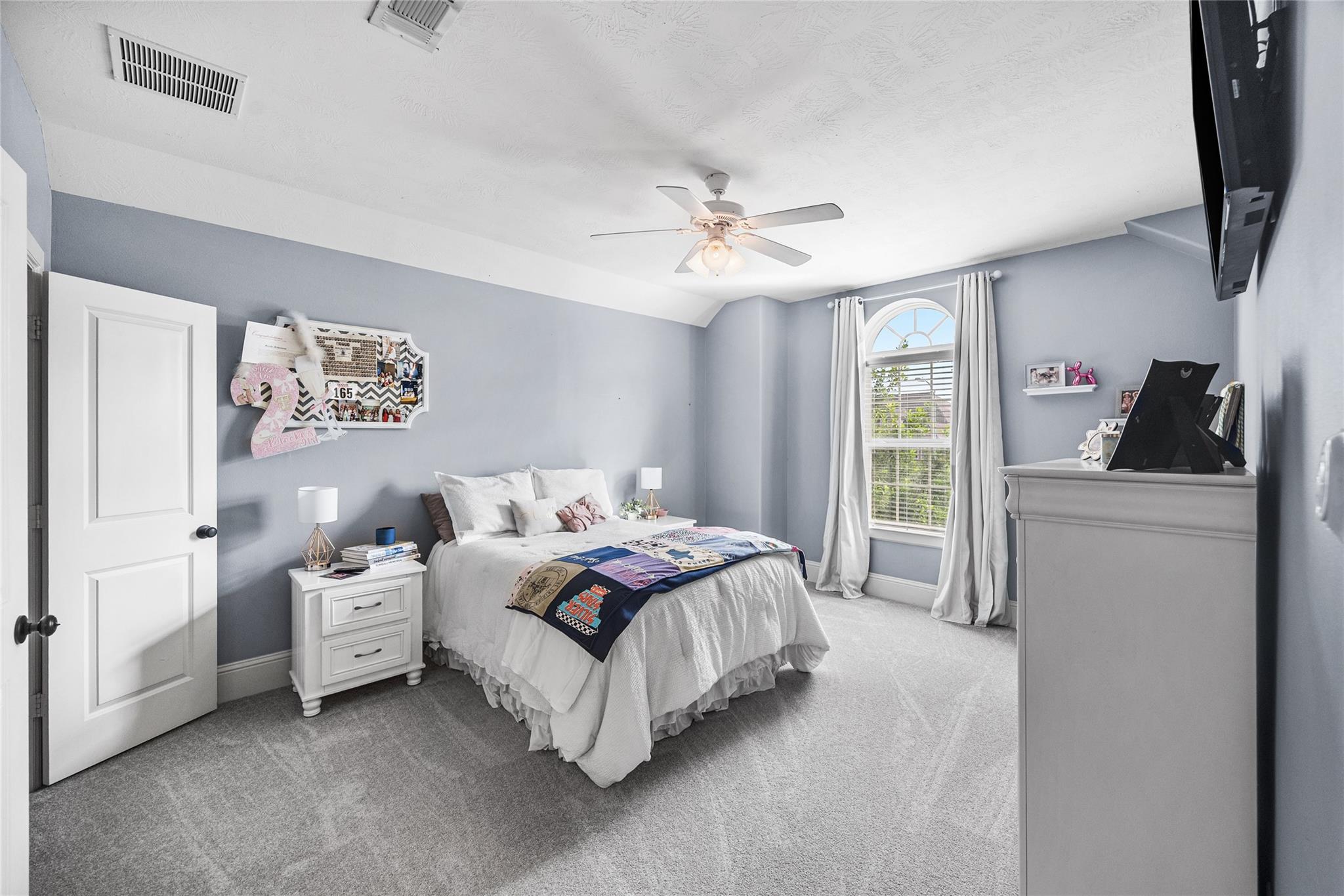 12902 Arlington Meadows Lane