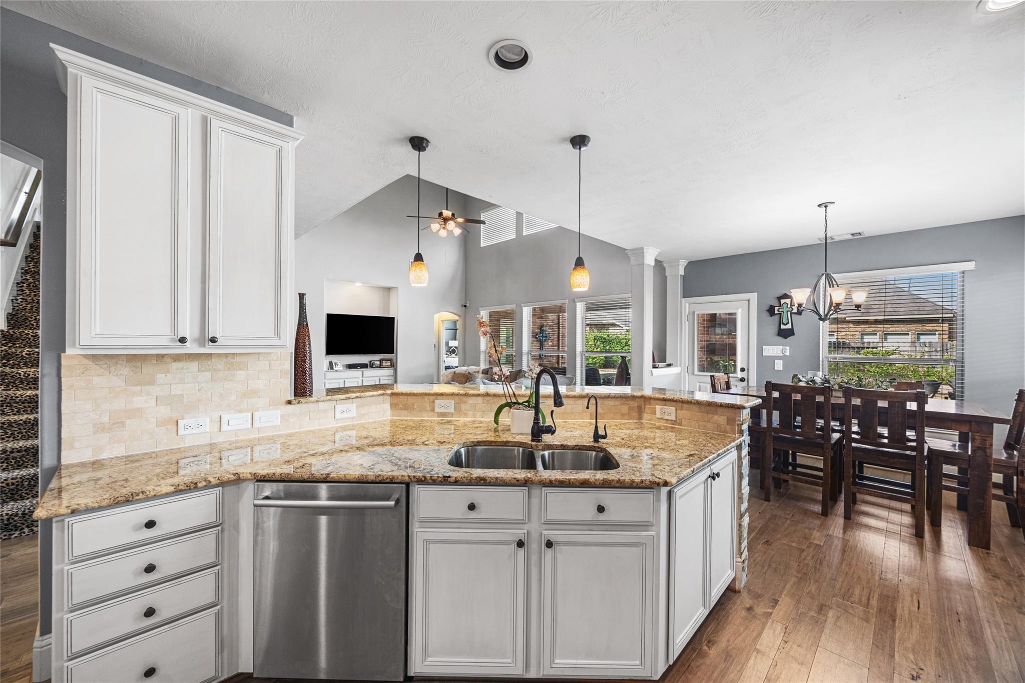 12902 Arlington Meadows Lane