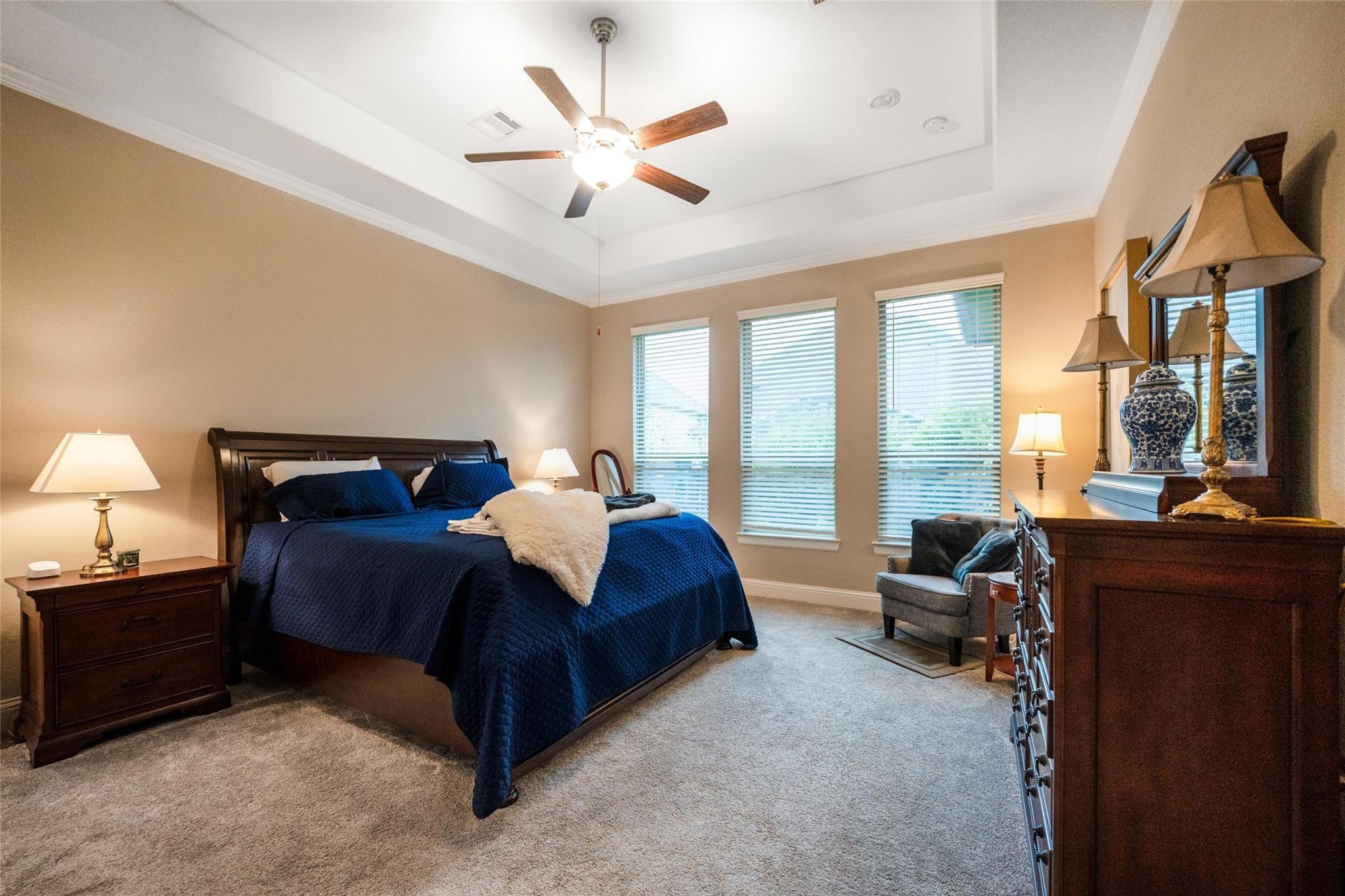 915 Falcon Hollow Lane