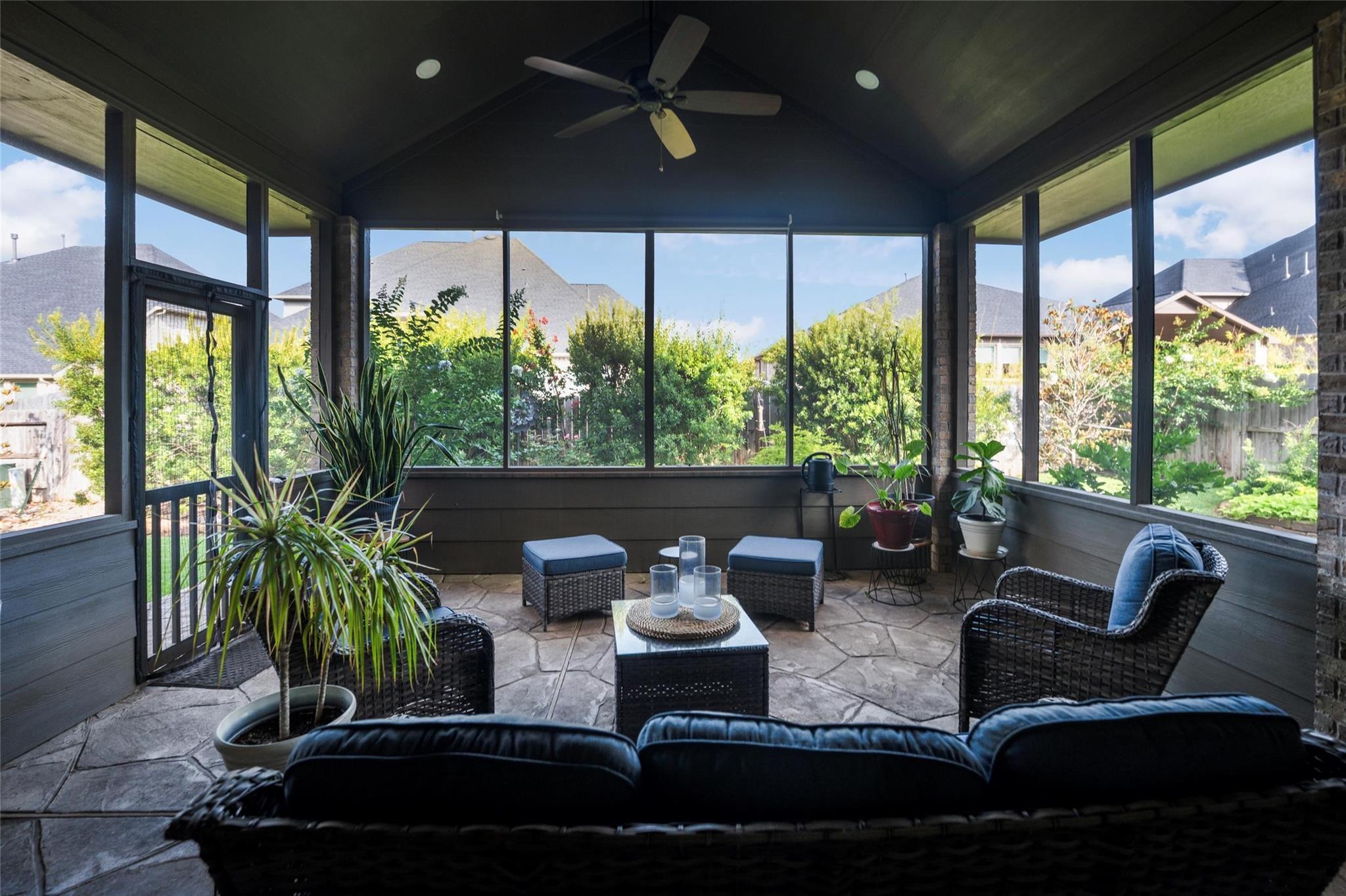 915 Falcon Hollow Lane