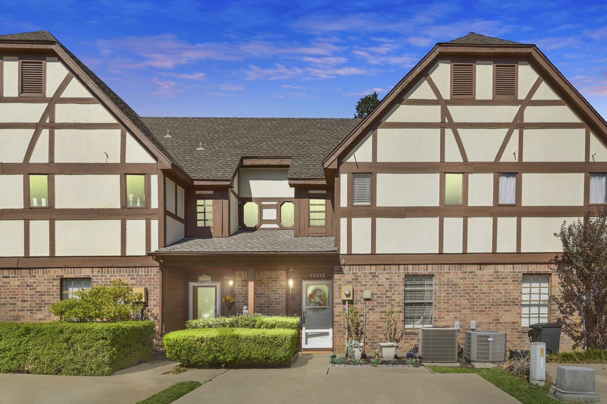 12226 Glenview Drive