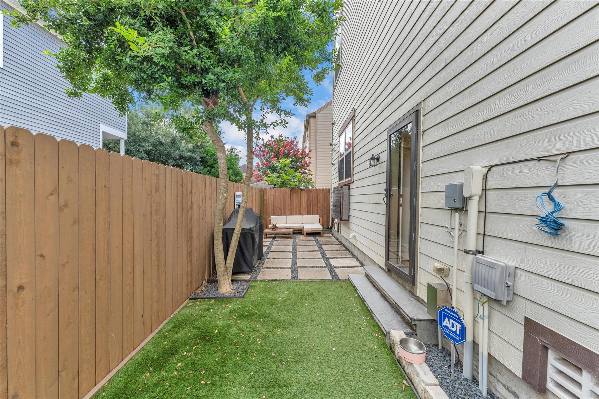 1604 W 24th Street