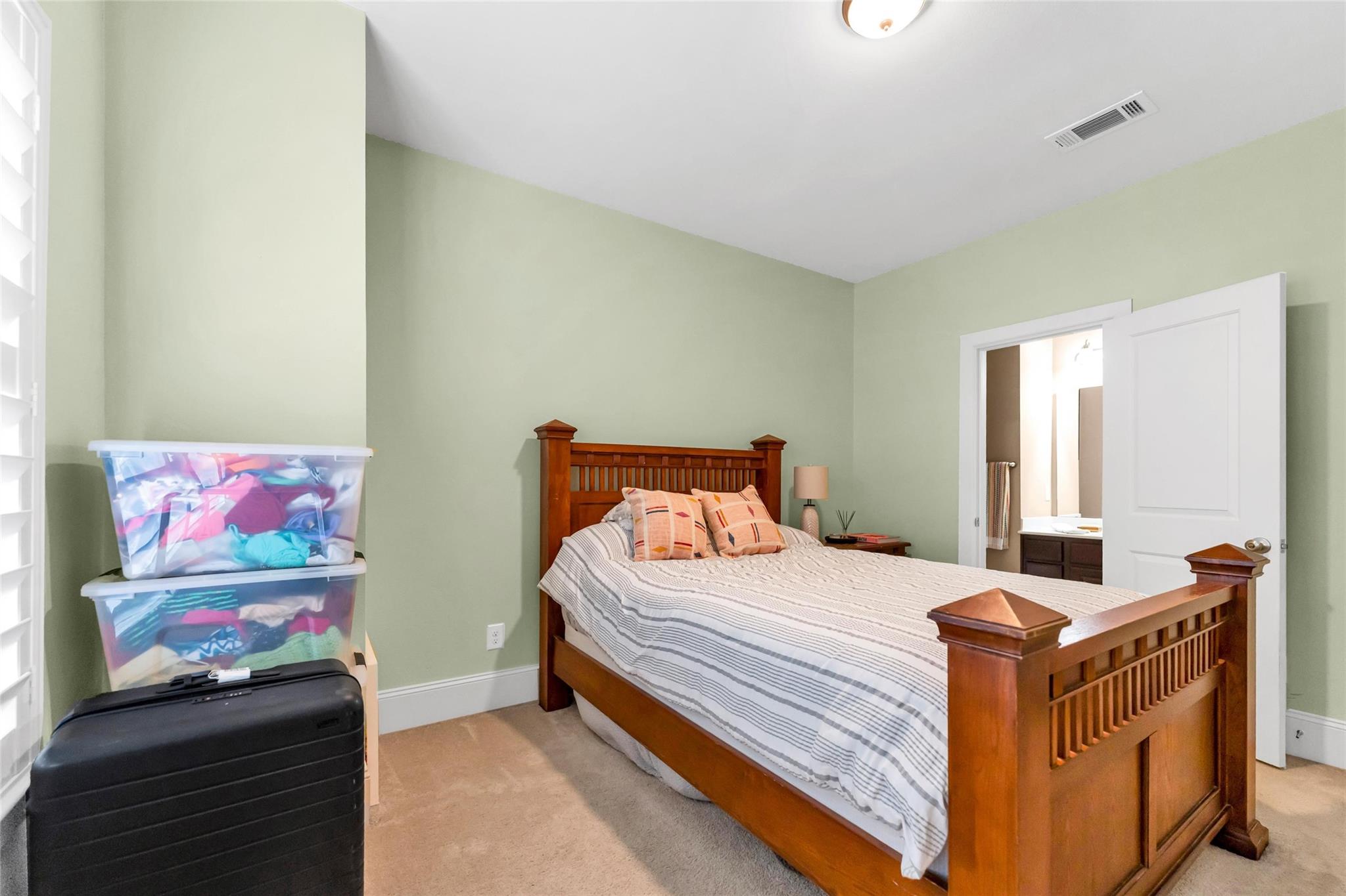 1604 W 24th Street