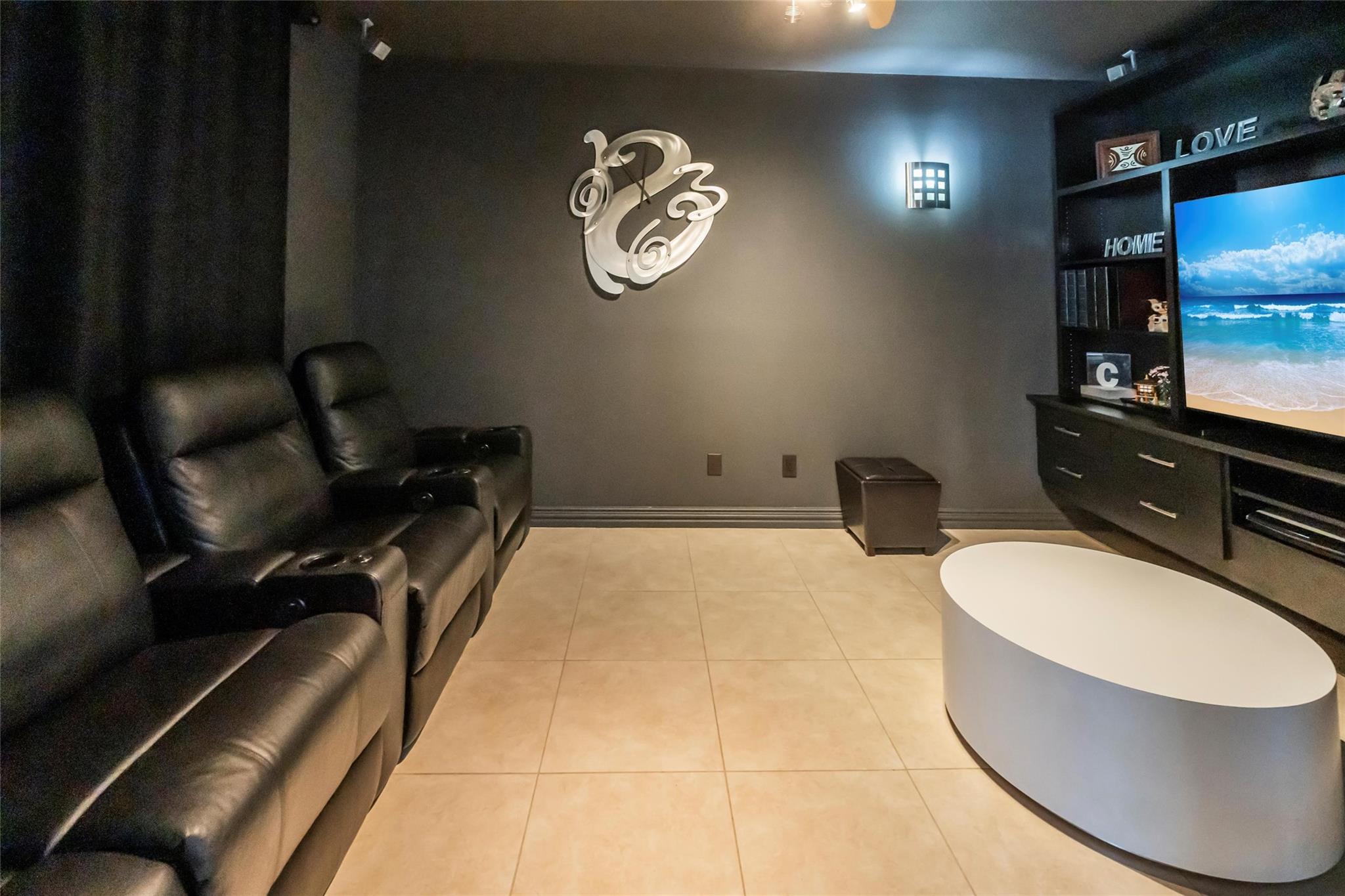 33519 Hillside Drive